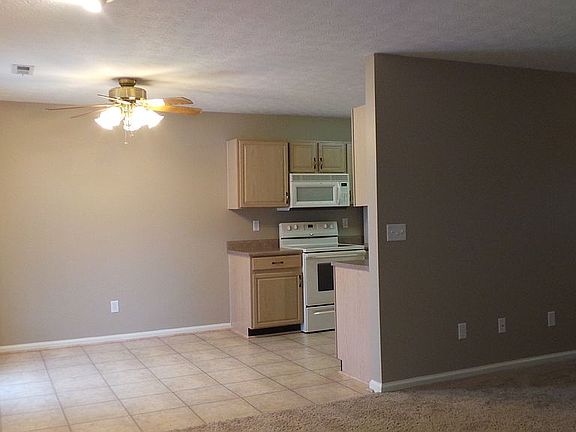 5th image of 1427 Michael Dr
