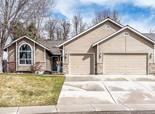 5930 W Drawbridge Dr, Boise, ID 83703