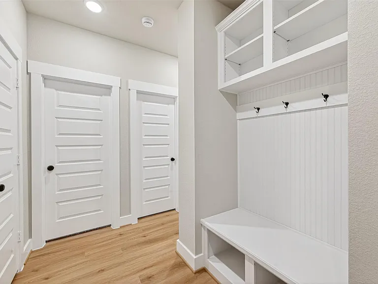 2216 Inglenook Grove Dr — Photo 29