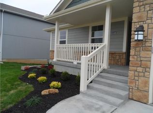 25312 E 30th St, Blue Springs, MO 64015