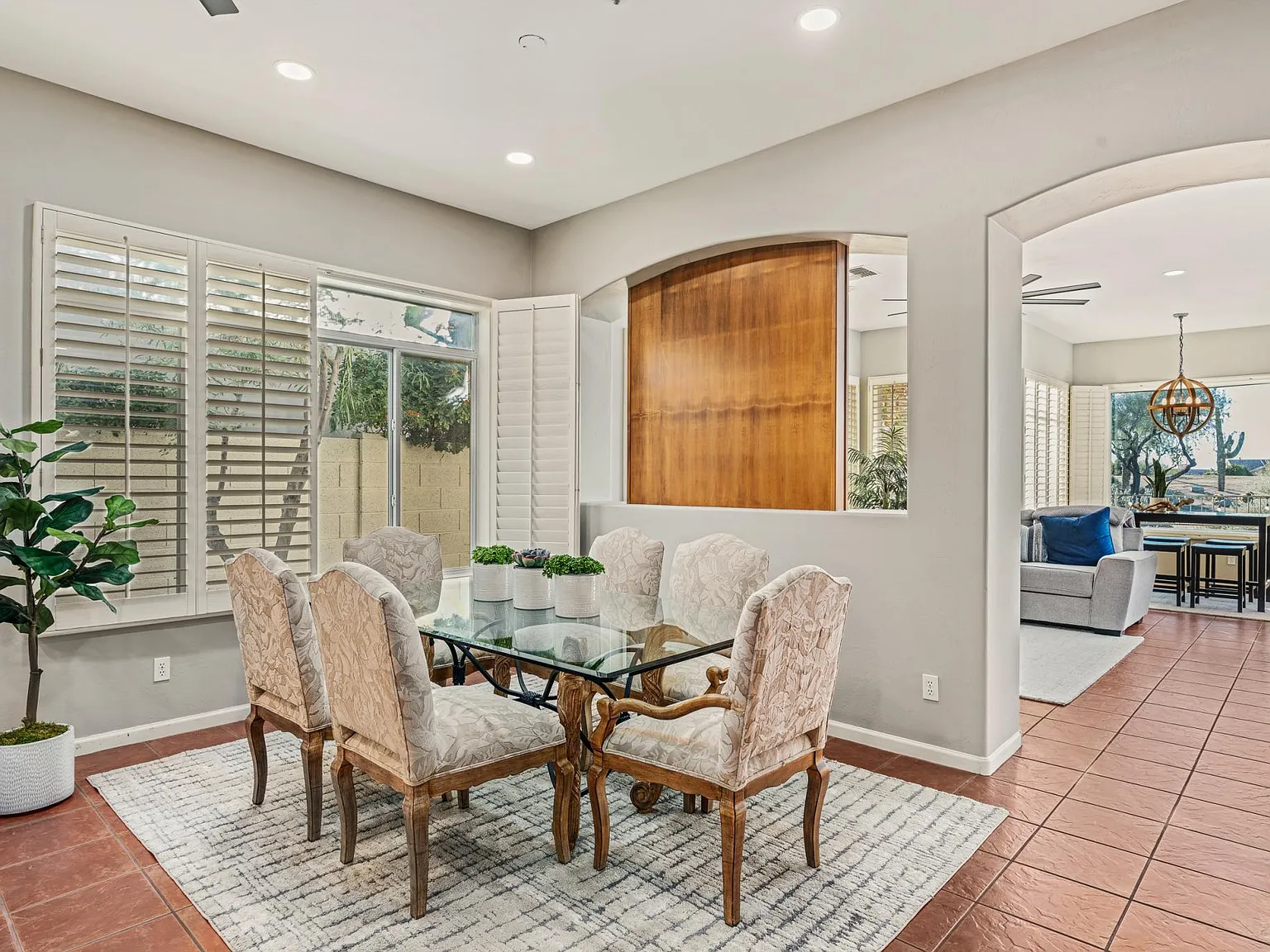 7979 E Princess Dr — Photo 4