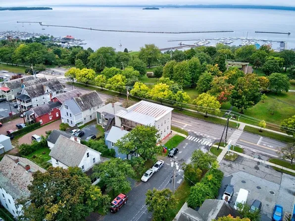 30A Park St #30A, Burlington, VT 05401