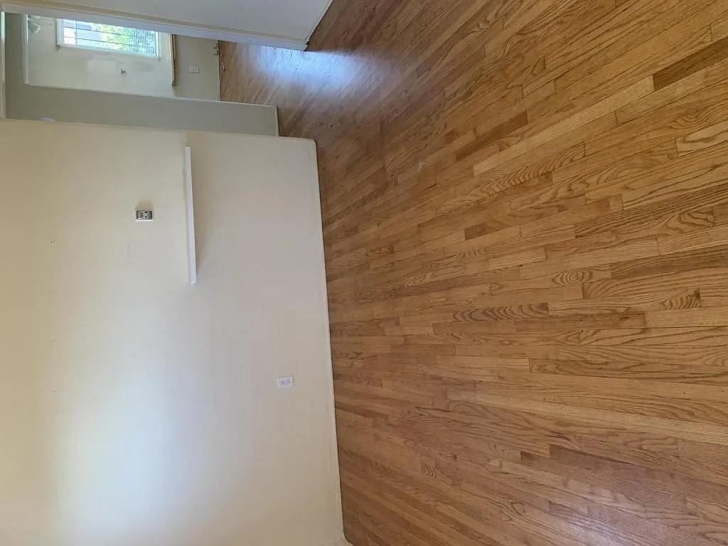 2537 Adams Ave. — Photo 2