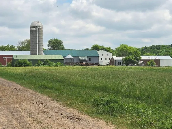445 18th St, Chetek, WI 54728