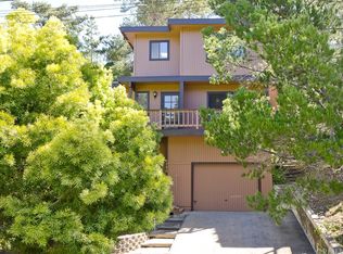 1776 Bradford Rd, Cambria, CA 93428