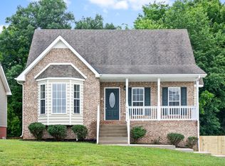 2704 Arthurs Ct, Clarksville, TN 37040