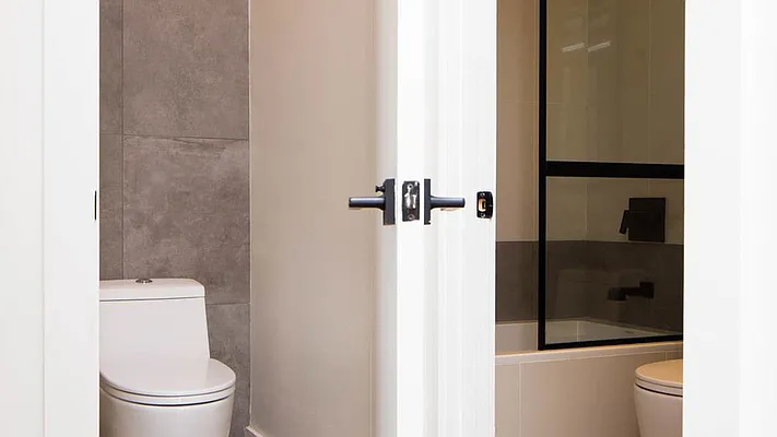 Rented by Nooklyn NYC LLC | media 46