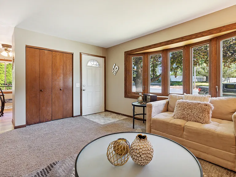 6312 Exchange St — Photo 4