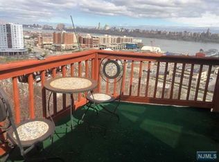 8911 Francis Pl, North Bergen, NJ 07047