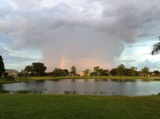 1048 Summerfield Dr, Naples, FL 34120