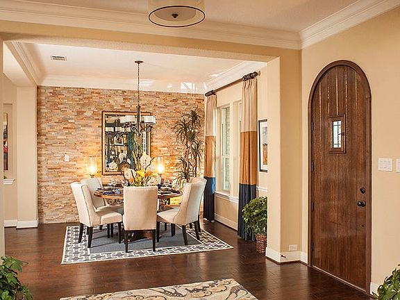 The Maidstone - Entry