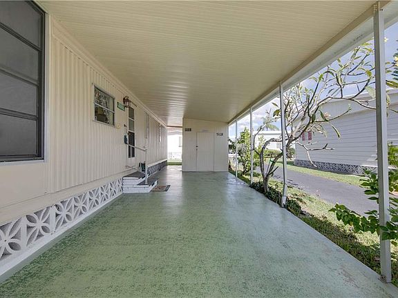 3rd image of 80 Anne Bonny Cir N