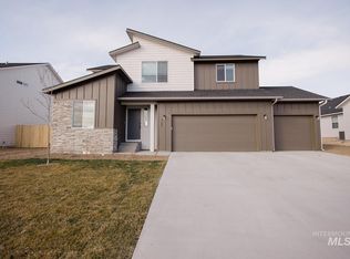 840 Strike Eagle St, Mountain Home, ID 83647