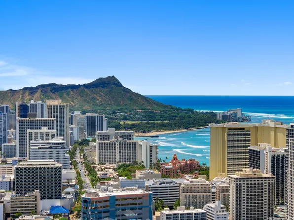 1910 Ala Moana Blvd APT 40D, Honolulu, HI 96815