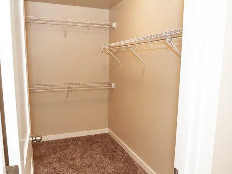 537 Sandalwood Dr SW #101 — Photo 9