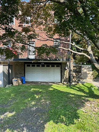 5642 Overbrook Ave — Photo 3
