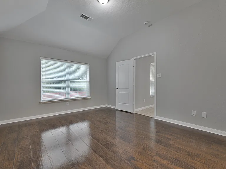 1805 Mesquite Ln — Photo 25