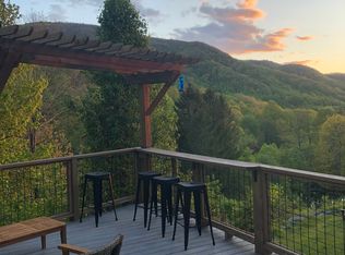 152 Owenby Cove Rd, Fairview, NC 28730