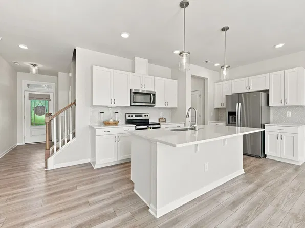 167 Lennei Ln, Garner, NC 27529