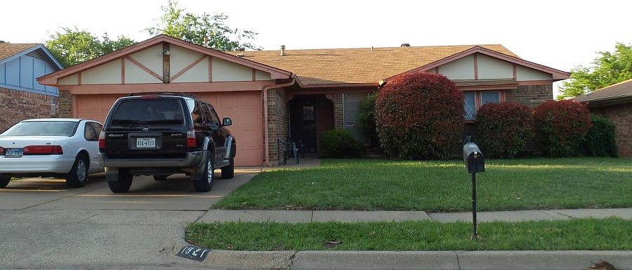 1st image of 1921 Briar Meadow Dr