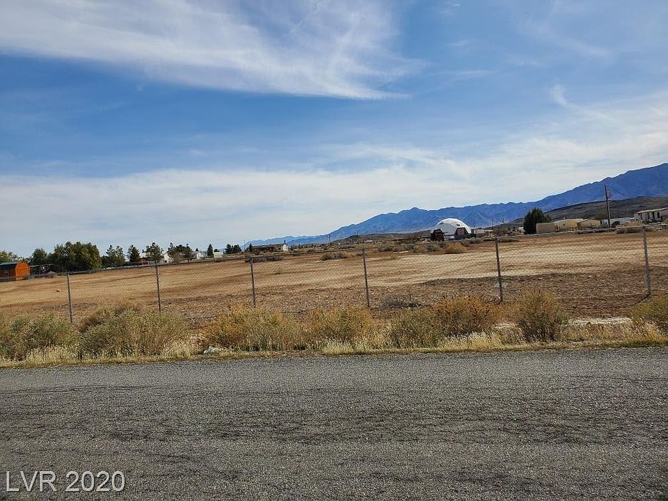 2nd image of 4661 Laurence Rd
