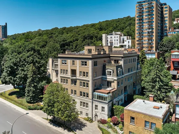 1425 Avenue Du Docteur Penfield #3A, Montreal, QC H3G 2V1