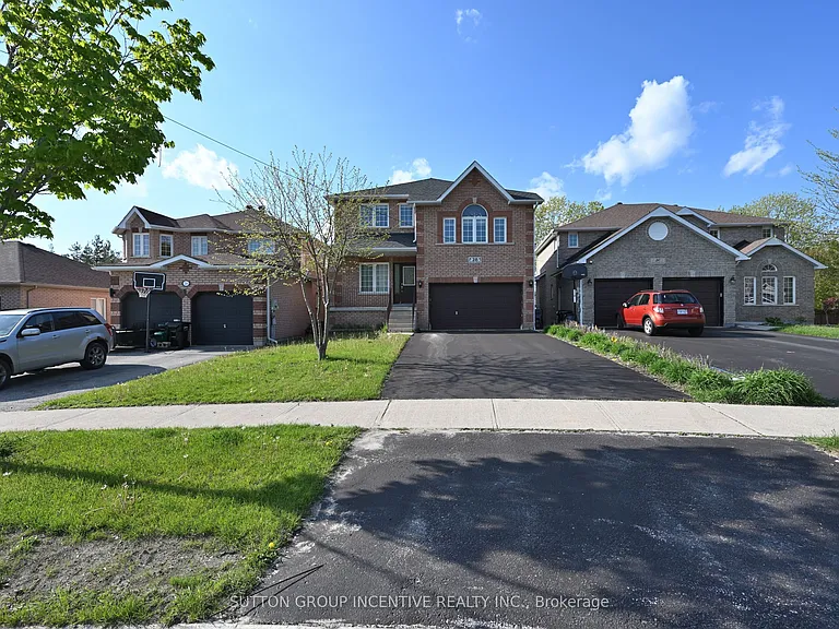 28 Silvercreek Cres #UPPER — Photo 21