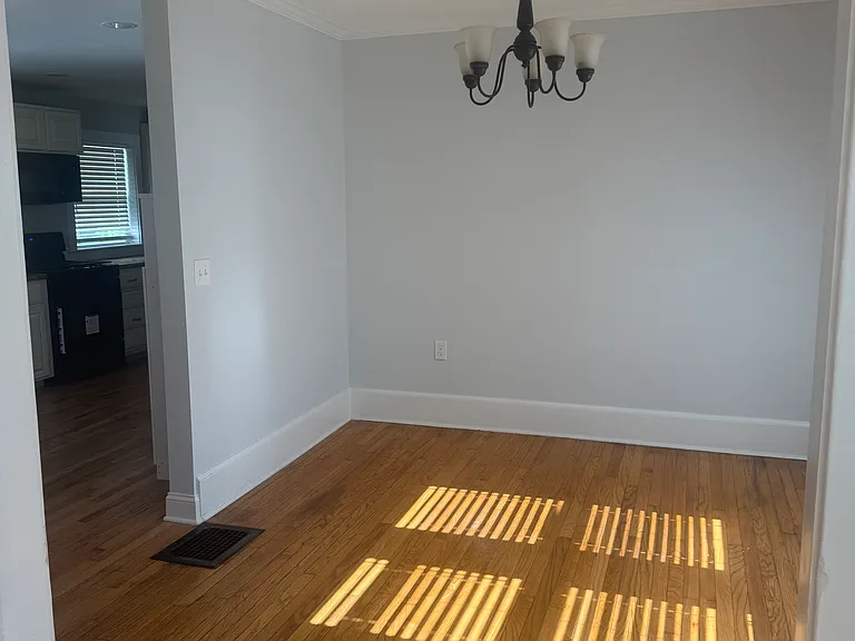 317 Brookfield Rd — Photo 4