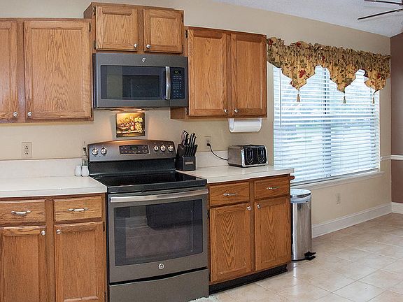 5th image of 8968 Country Bend Cir S