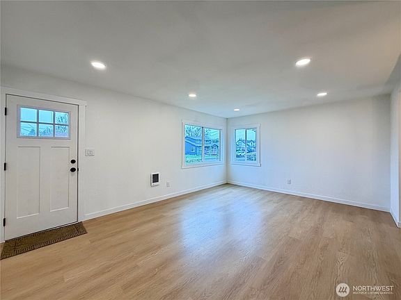 5th image of 7012 S Junett Street