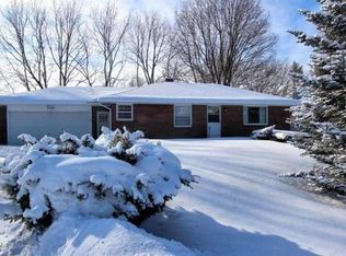 1462 48th St SE, Kentwood, MI 49508