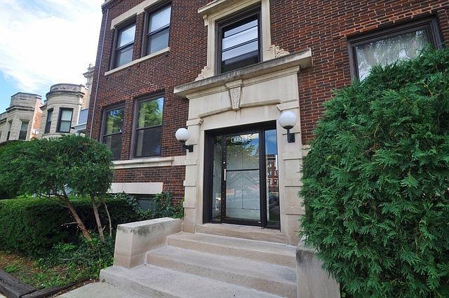 1st image of 5333 S Ellis Ave APT A3