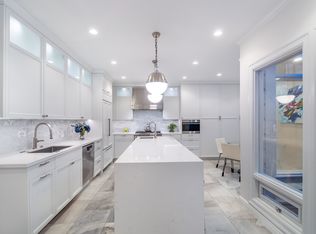 1734 Gough St, San Francisco, CA 94109