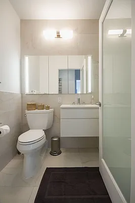 Rented by Bedrose | media 22