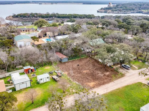 124 County Road 1752, Clifton, TX 76634