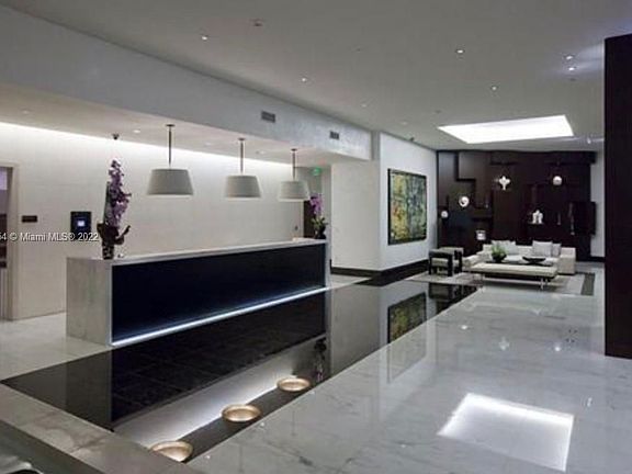 5th image of 475 Brickell Ave APT 3010