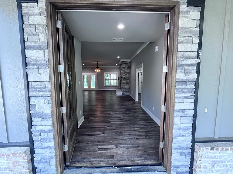 206 Bridgewood Dr — Photo 7