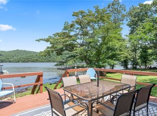 1142 Cedar Ridge Cir, Roach, MO 65787