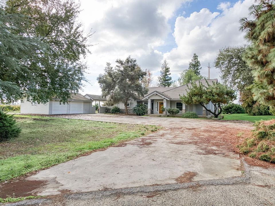 1st image of 10477 S Henderson Rd