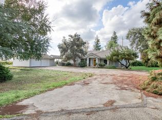 10477 S Henderson Rd, Fresno, CA 93706