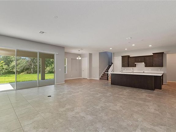 3rd image of 1823 Hawksbill Ln