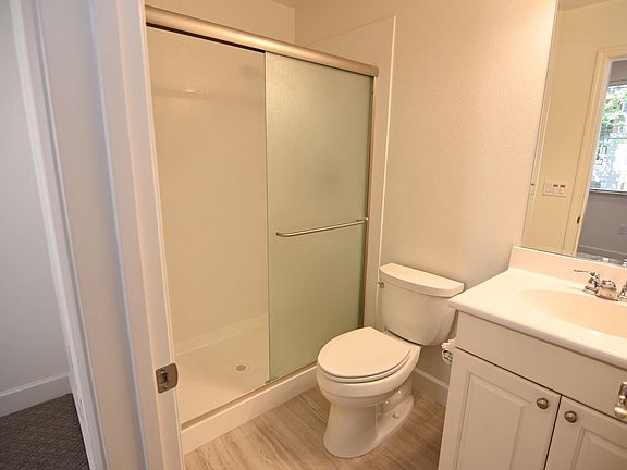 5th image of 193 William Manly St Unit 3