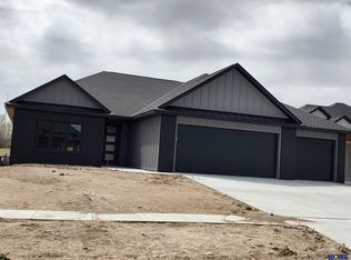 9655 Topher Blvd, Lincoln, NE 68526
