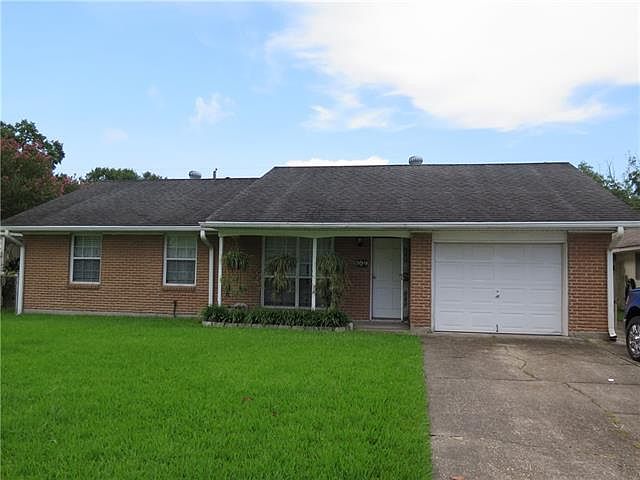 1st image of 109 Felicia Dr