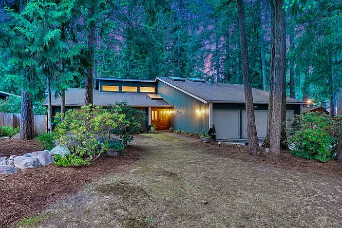 1st image of 2307 35th Ave SE