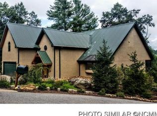 30 Spring Hill Dr, Asheville, NC 28804