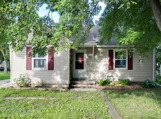 1042 S Oak Ave, Owatonna, MN 55060