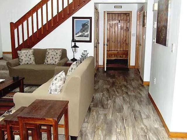 17 Cascade Dr #282 — Photo 8
