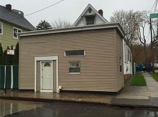 976 Van Duzer St, Staten Island, NY 10304