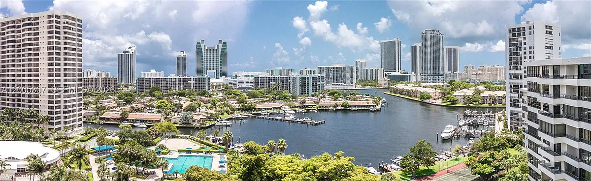 Building Photo - 500 Three Islands Blvd #402